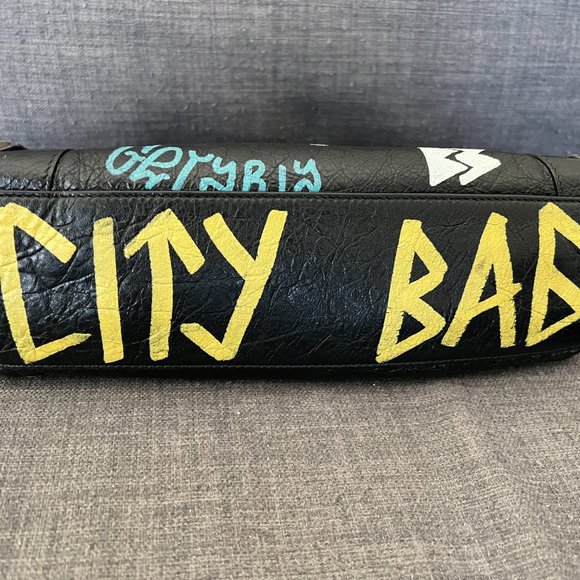 COPY - Balenciaga graffiti city bag small - Picture 2 of 16